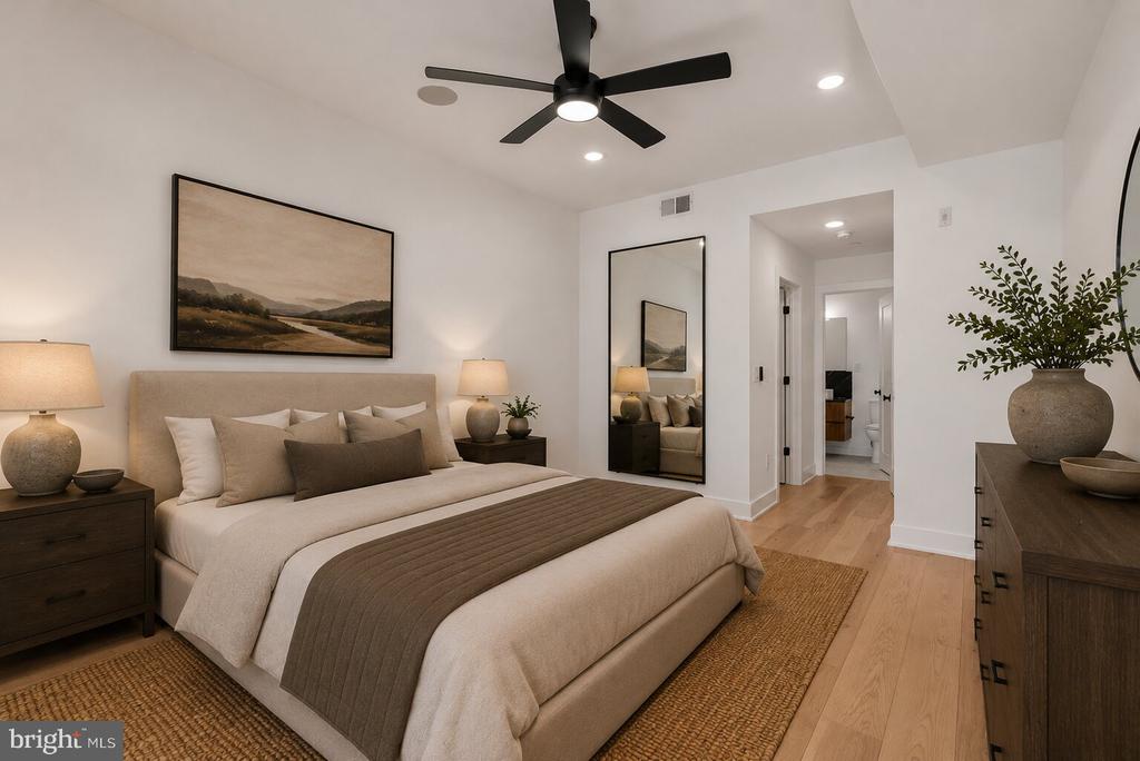 1723 FRANCIS STREET Unit: 3E