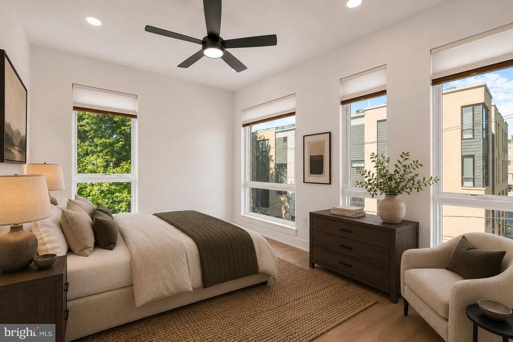 1723 FRANCIS STREET Unit: 3E