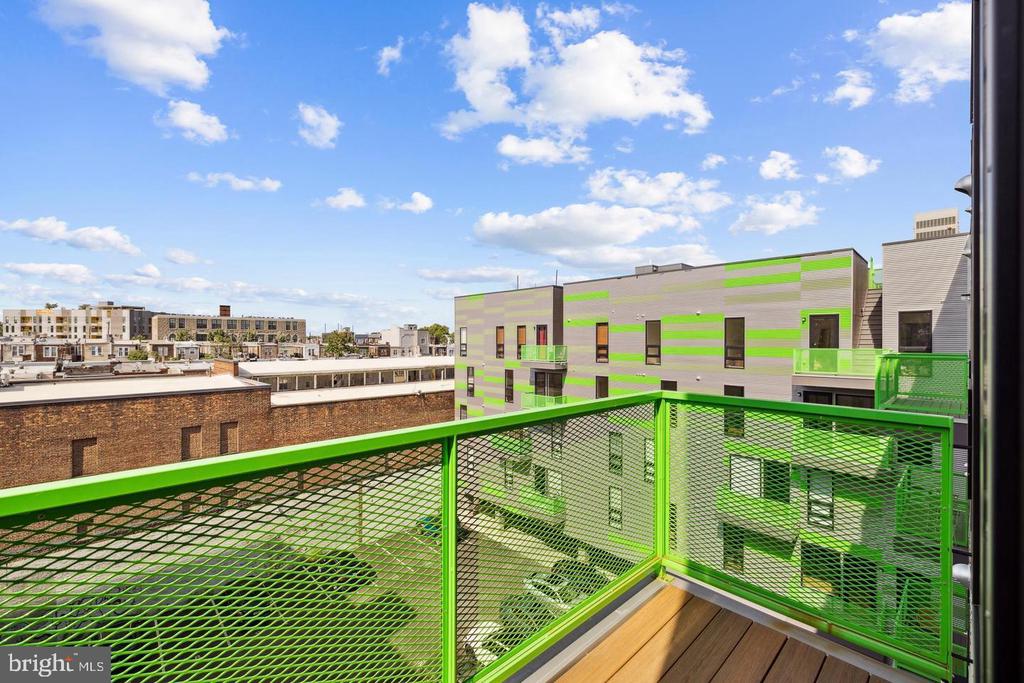 1501 N 31ST STREET Unit: PH12