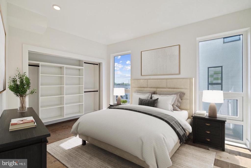 1501 N 31ST STREET Unit: PH12