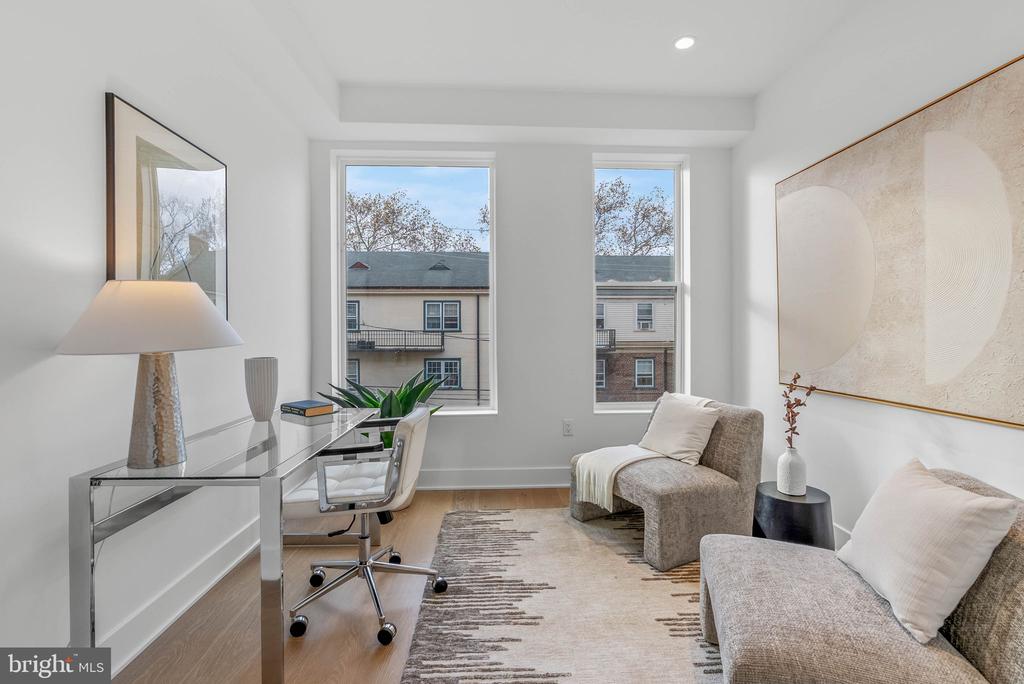 637 N 7TH STREET Unit: C4B