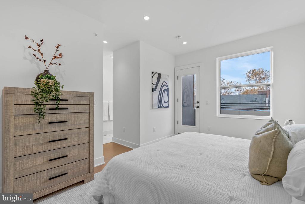 637 N 7TH STREET Unit: C4B