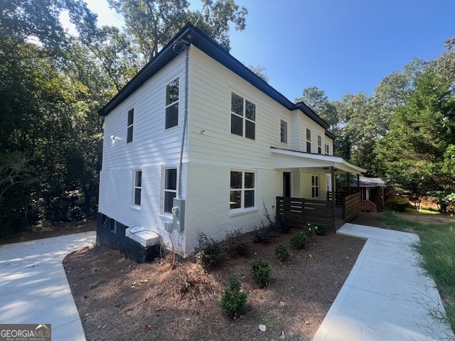 1606 Boulevard Lorraine SW