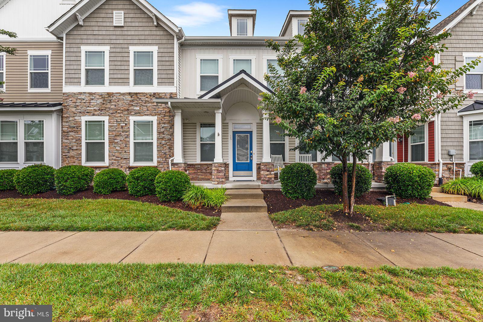 15 Bennett Point Ln #T206h