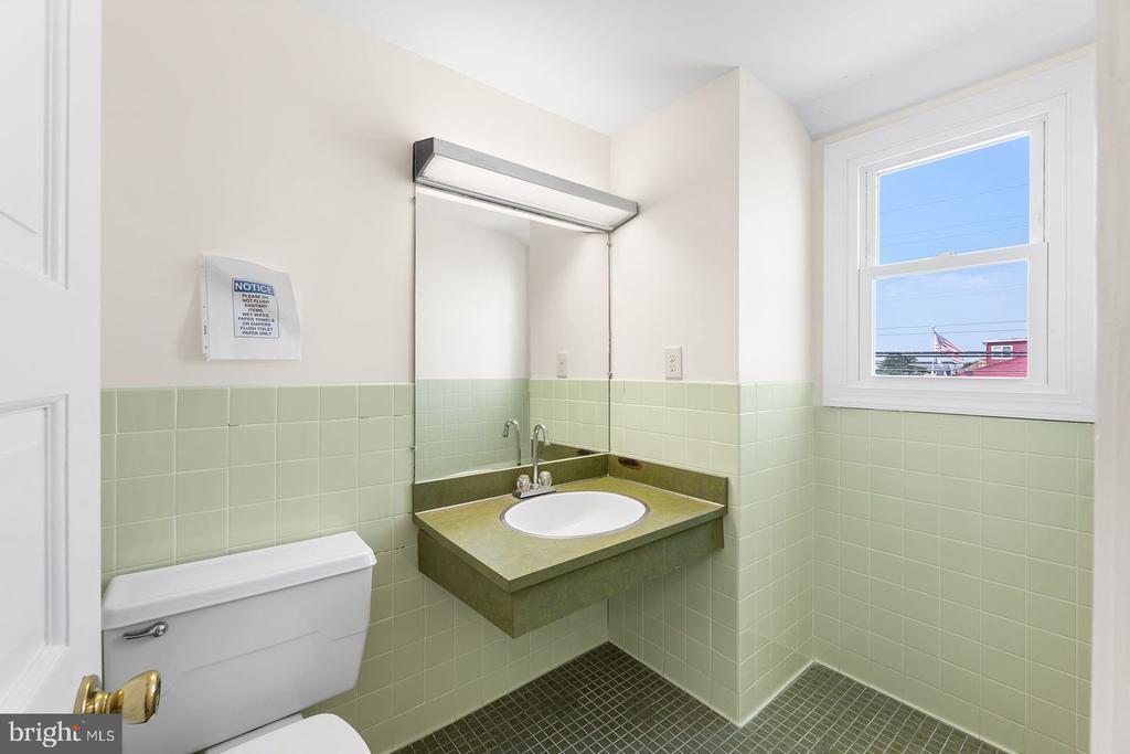 1209 Coastal Hwy #9