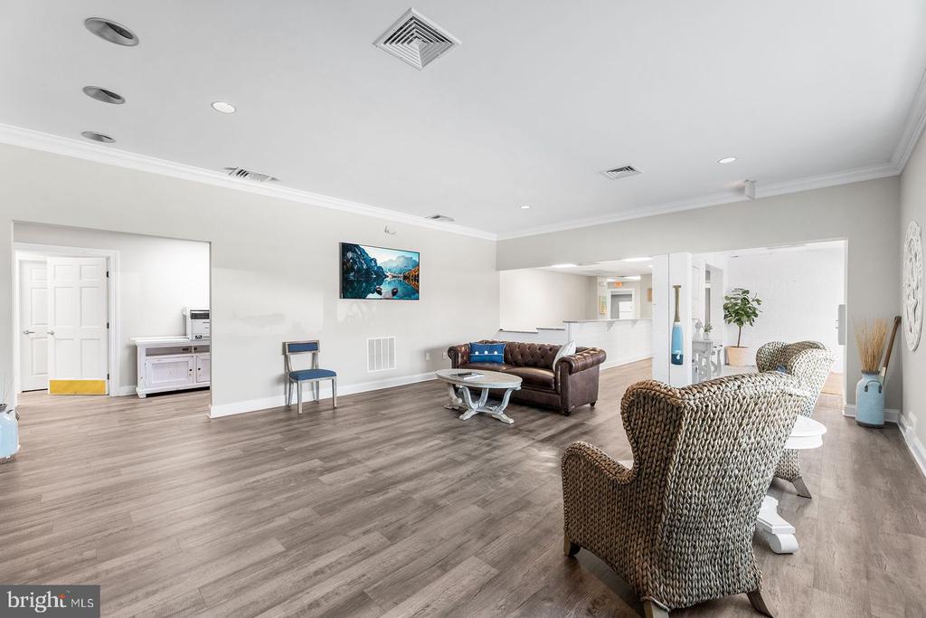 1209 Coastal Hwy #9