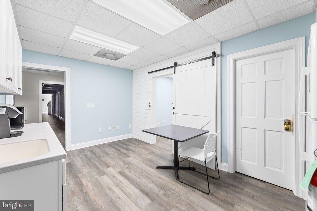 1209 Coastal Hwy #9
