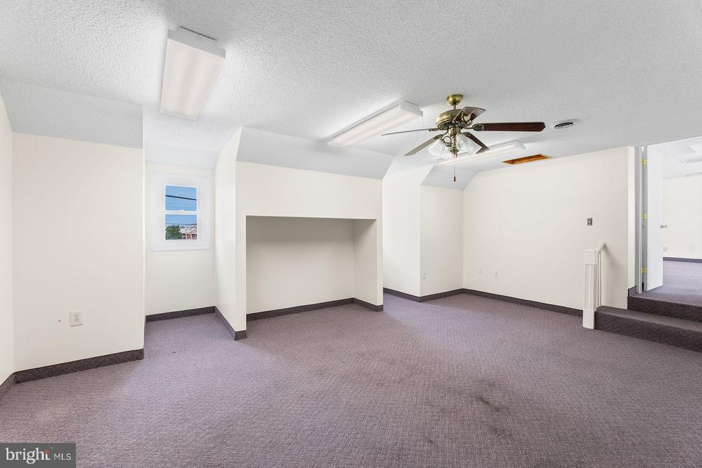 1209 Coastal Hwy #9