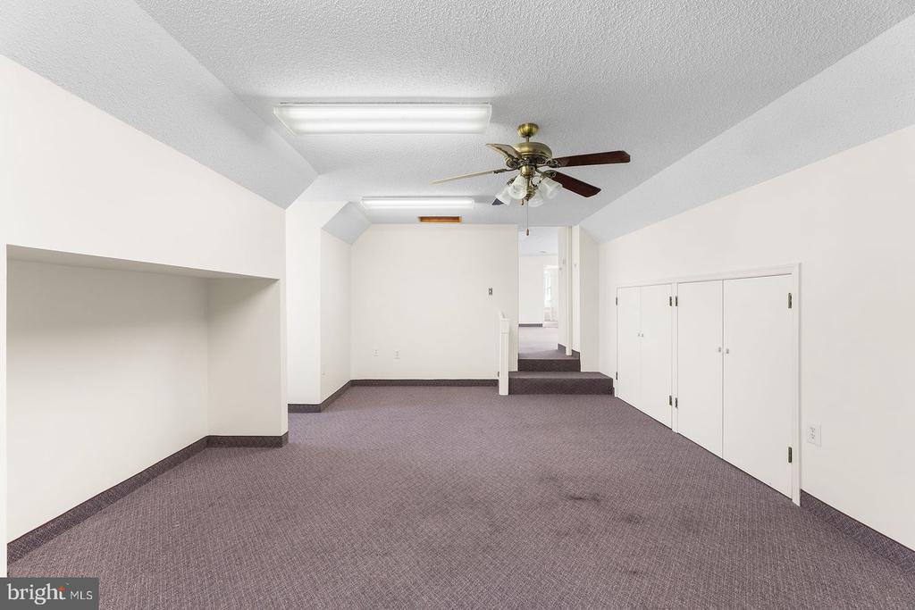 1209 Coastal Hwy #9