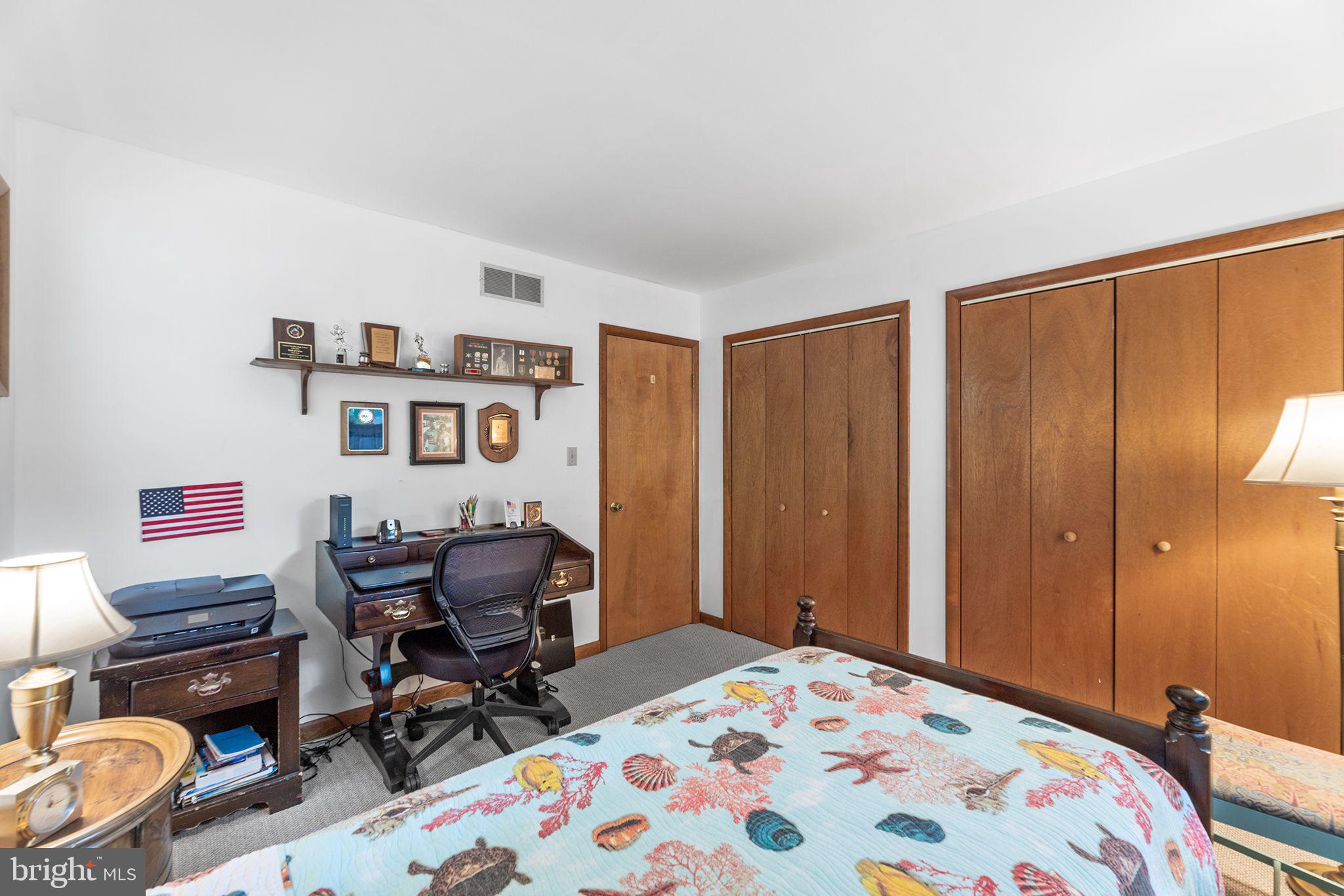 5 Kent Ave
