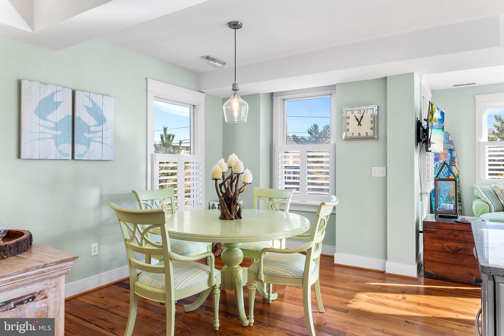 41 N Atlantic Ave