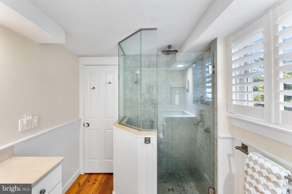 41 N Atlantic Ave