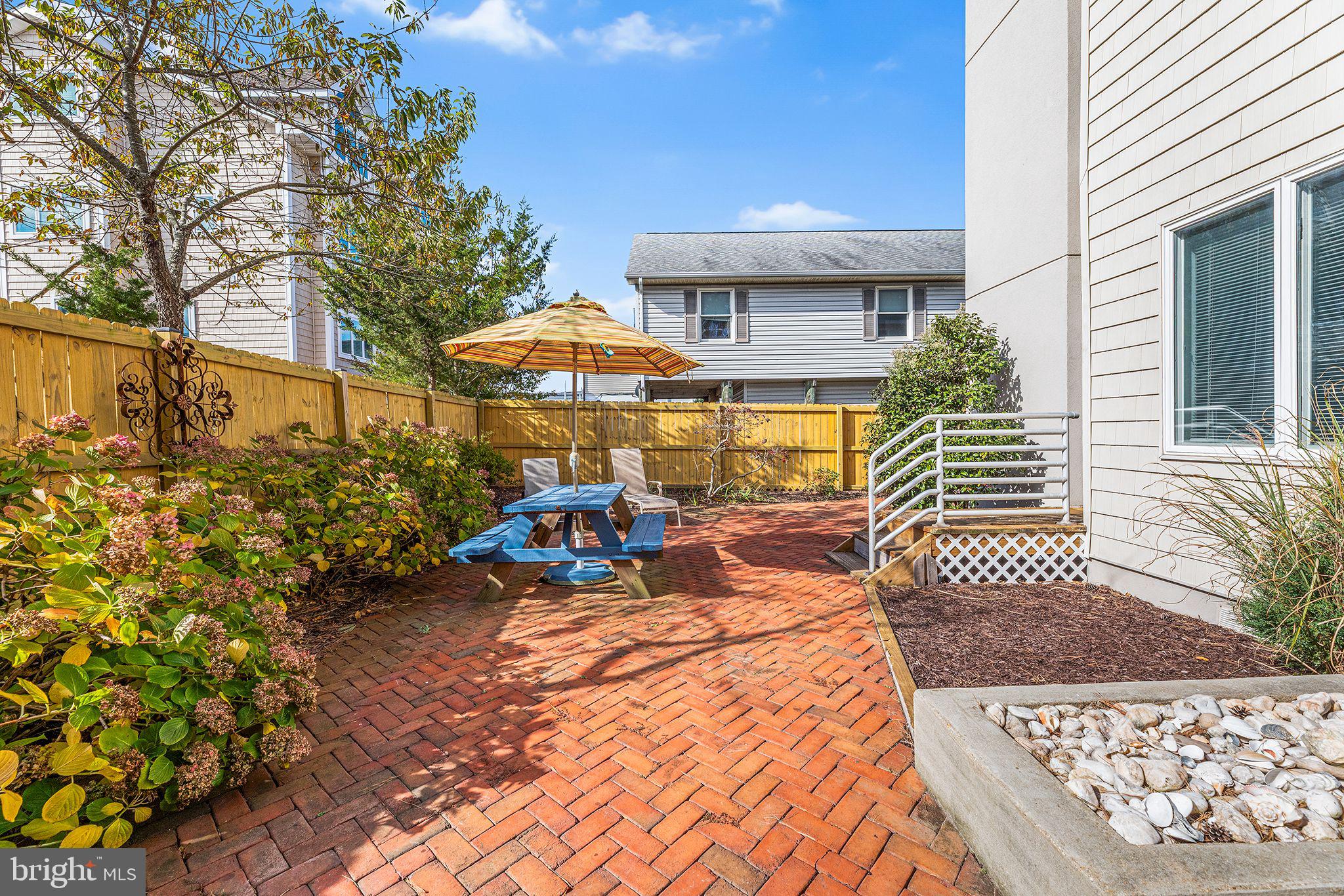 40126 W VIRGINIA AVENUE