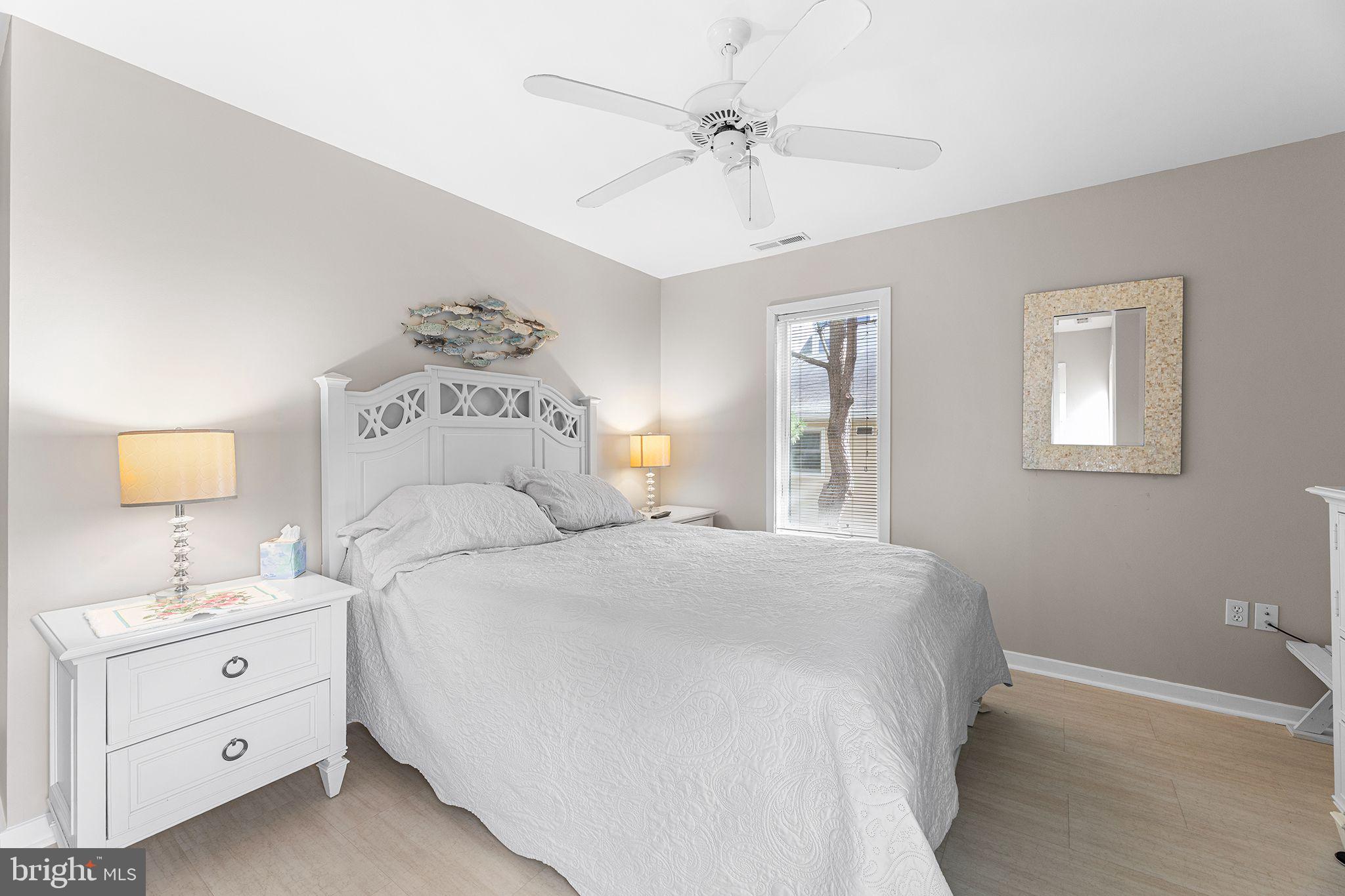 40126 W VIRGINIA AVENUE