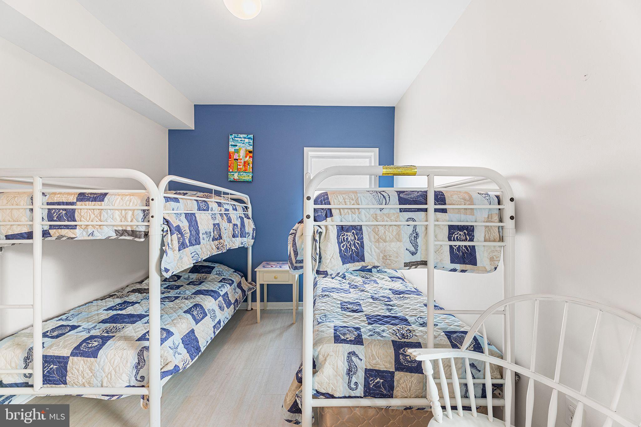 40126 W VIRGINIA AVENUE