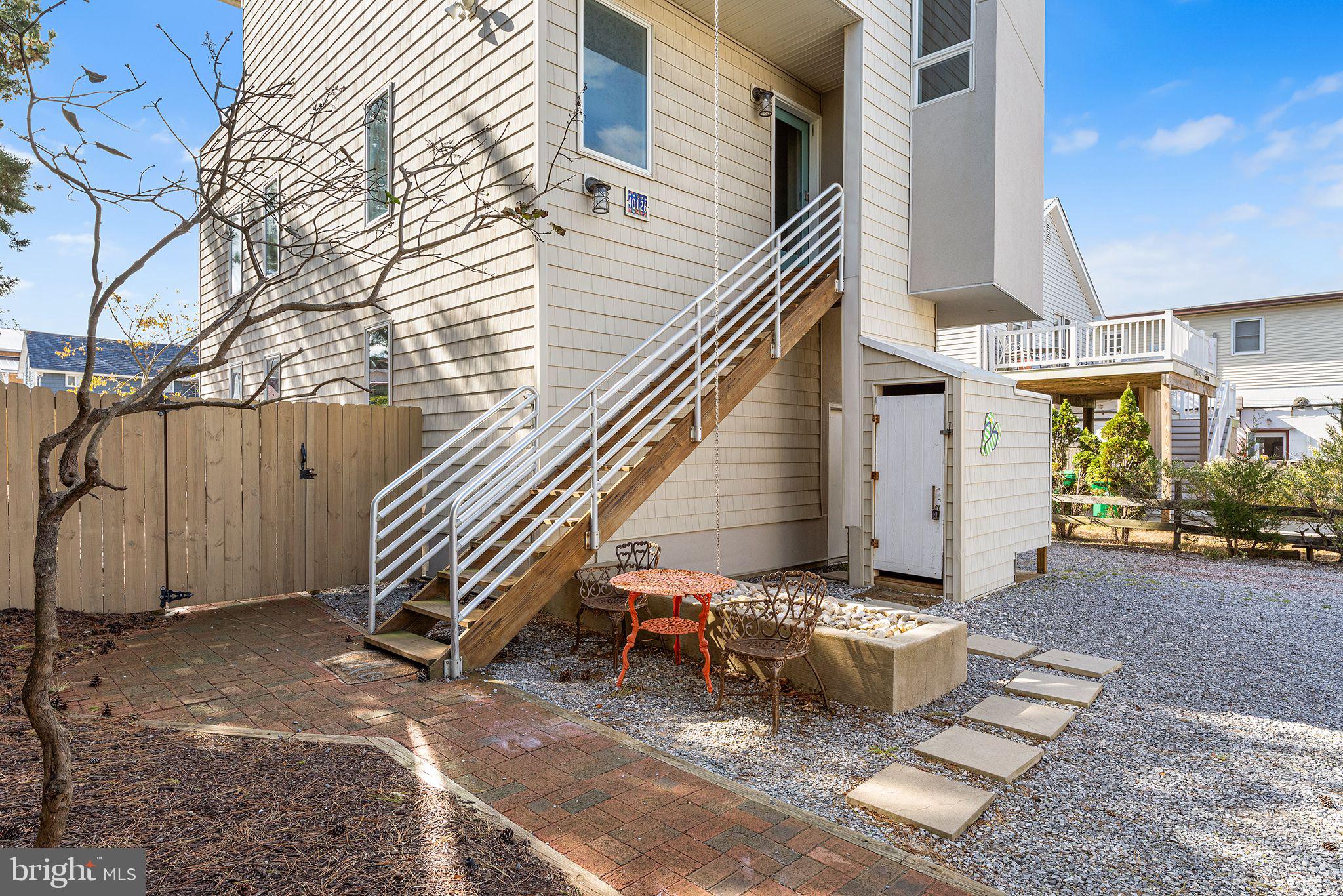 40126 W VIRGINIA AVENUE