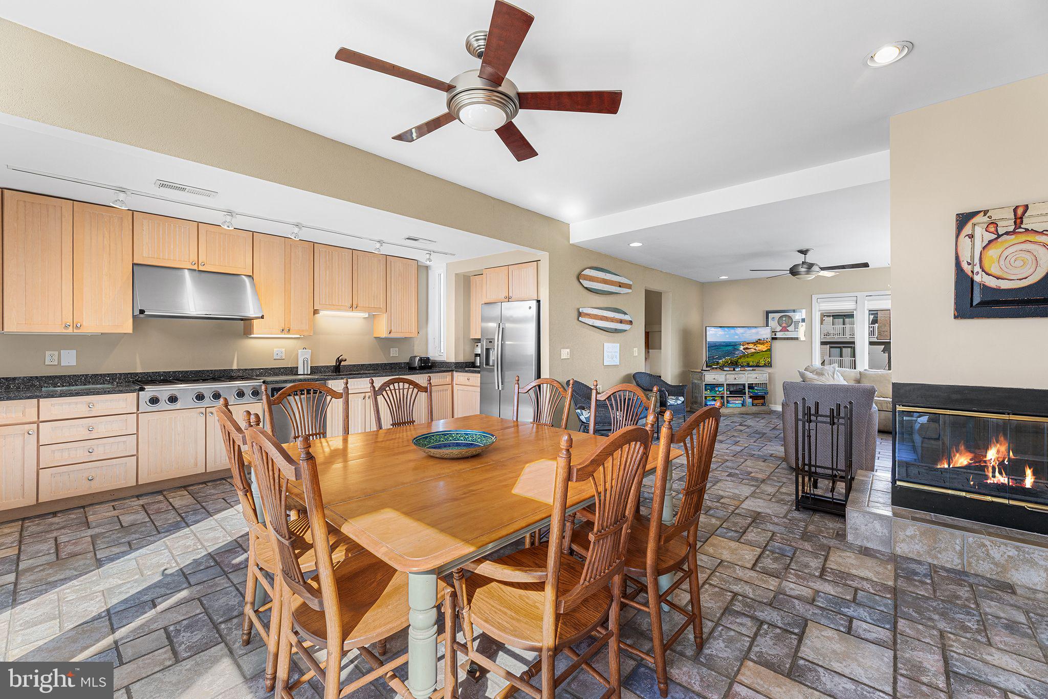 40126 W VIRGINIA AVENUE