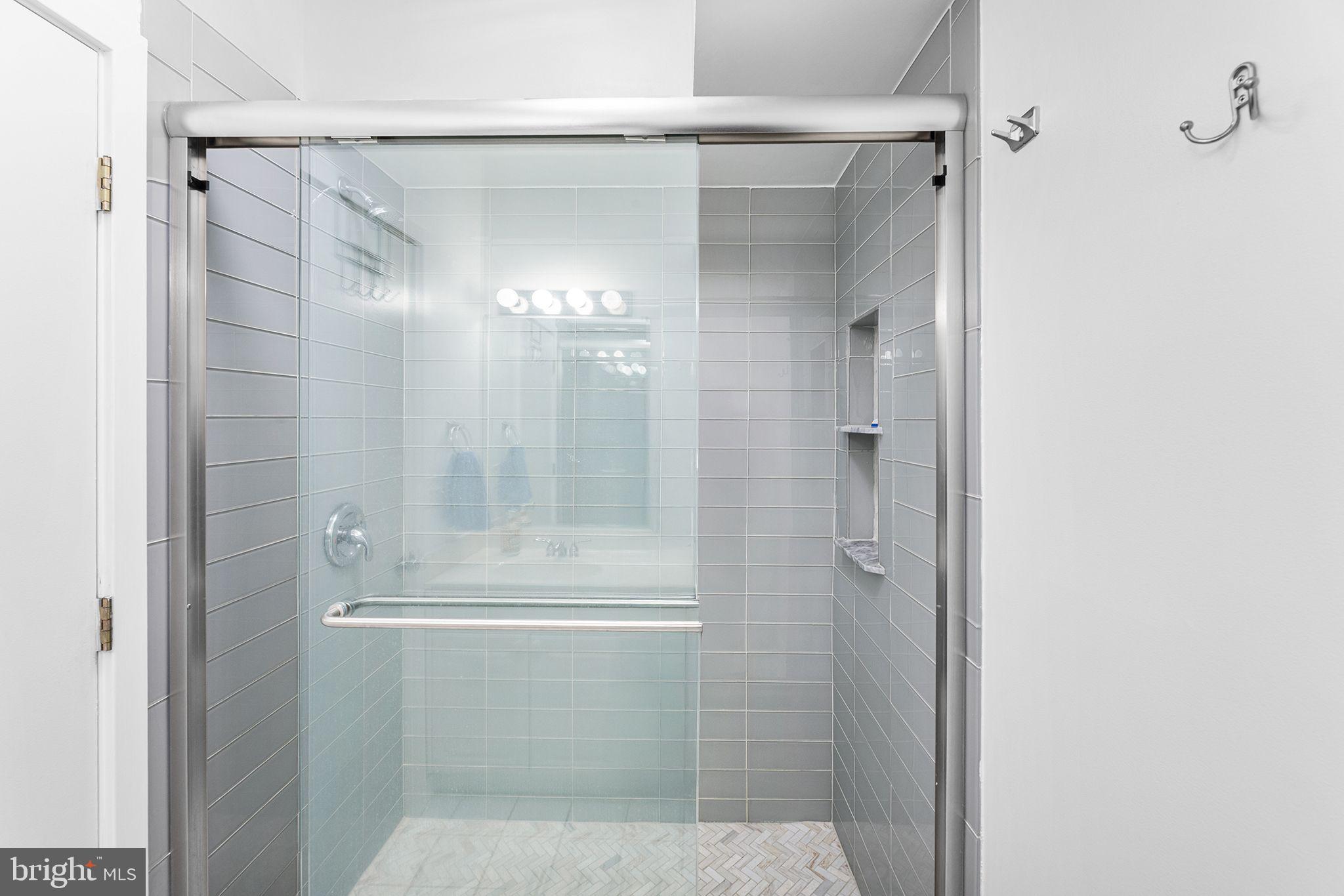 40126 W VIRGINIA AVENUE