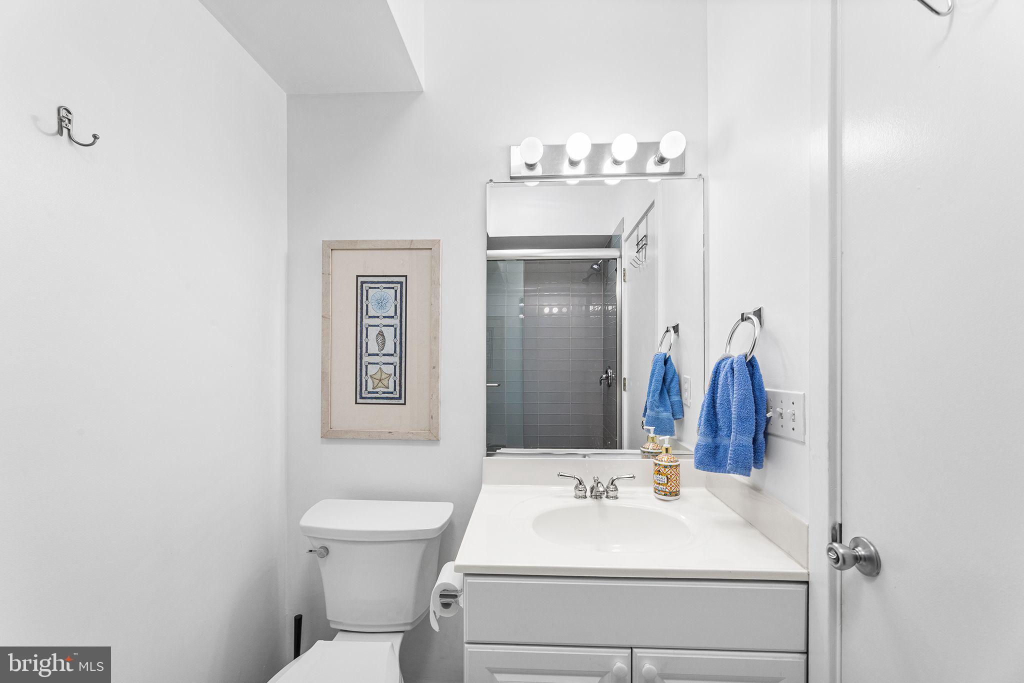 40126 W VIRGINIA AVENUE