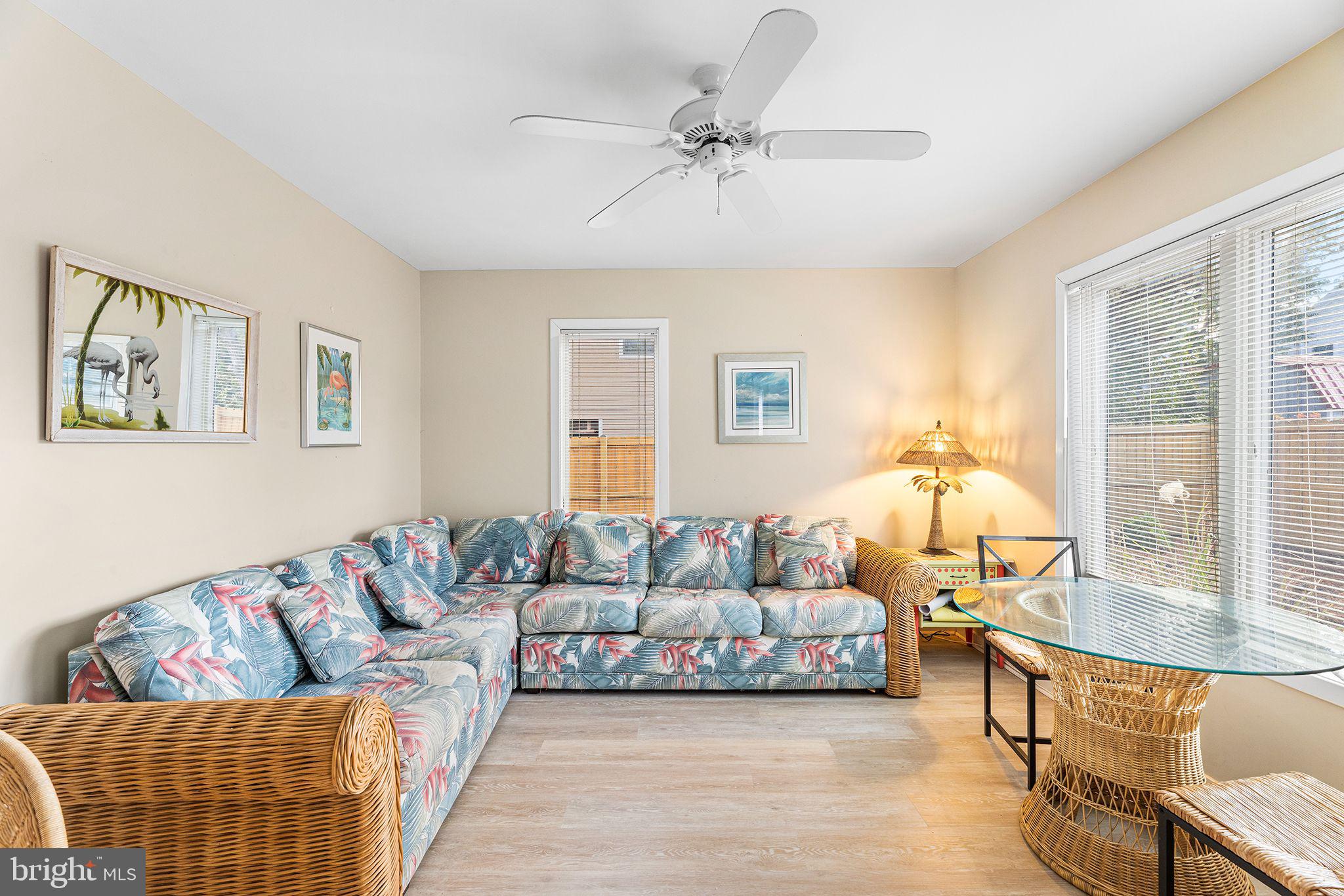 40126 W VIRGINIA AVENUE