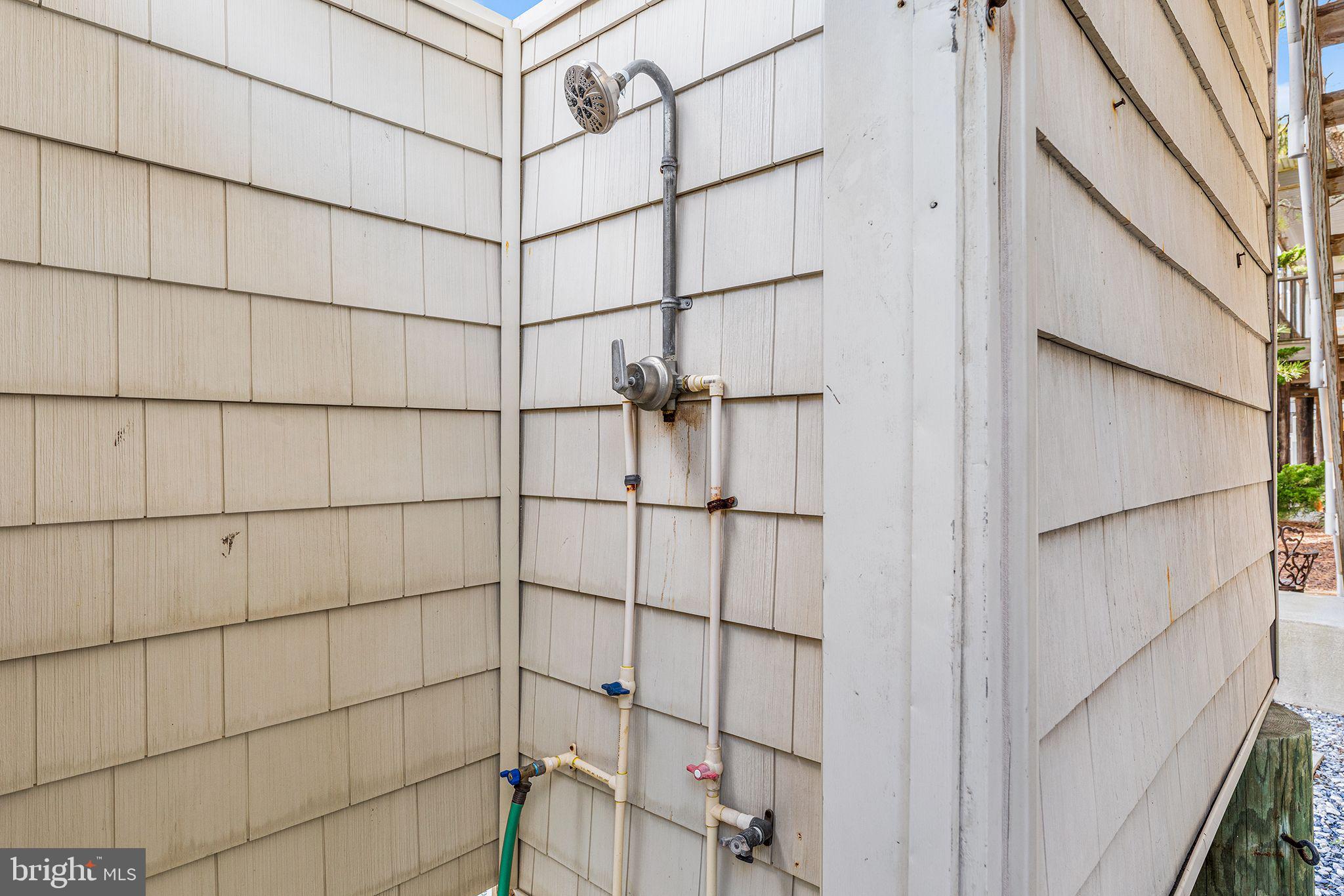 40126 W VIRGINIA AVENUE