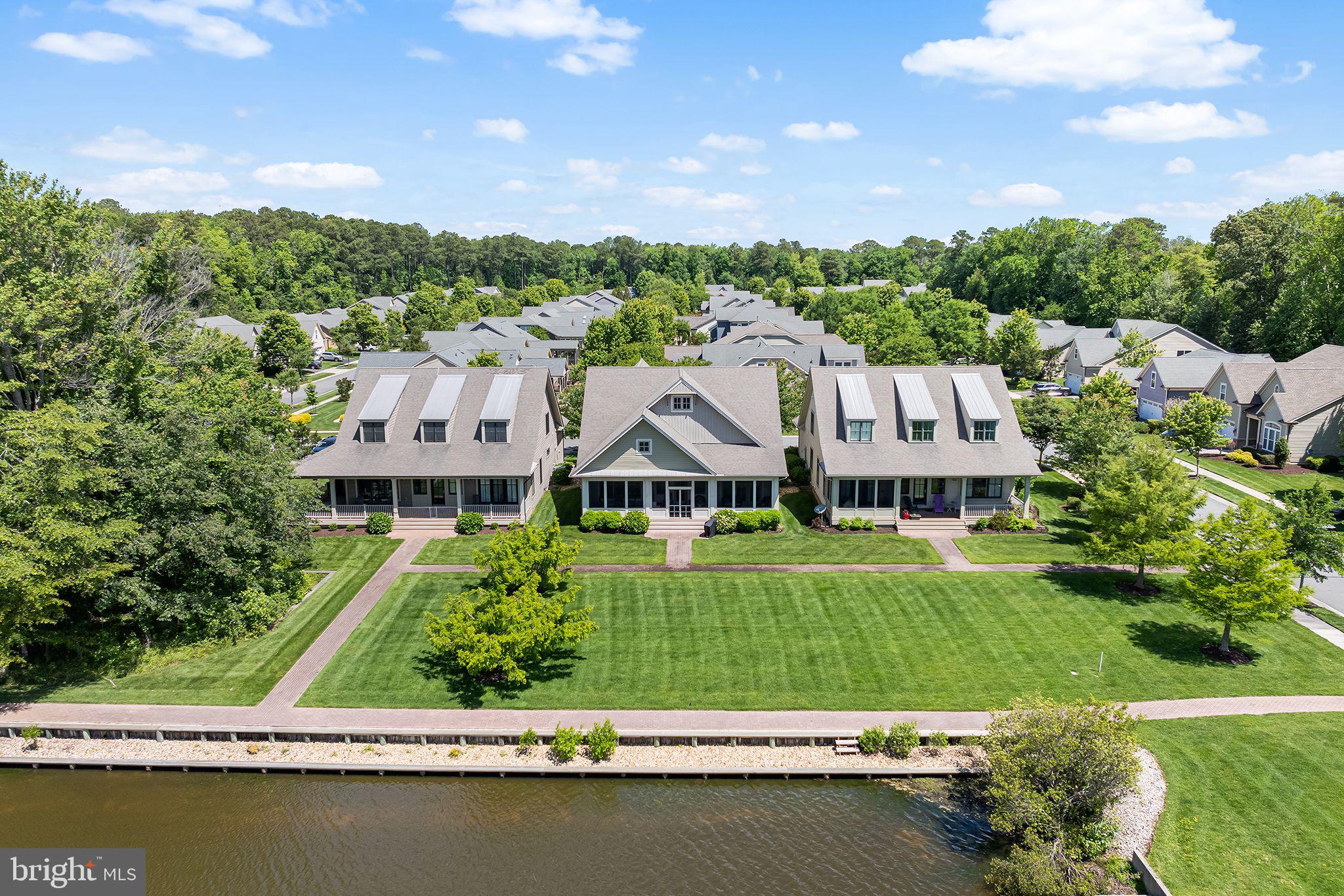 36039 INDIGO BUNTING COURT 2