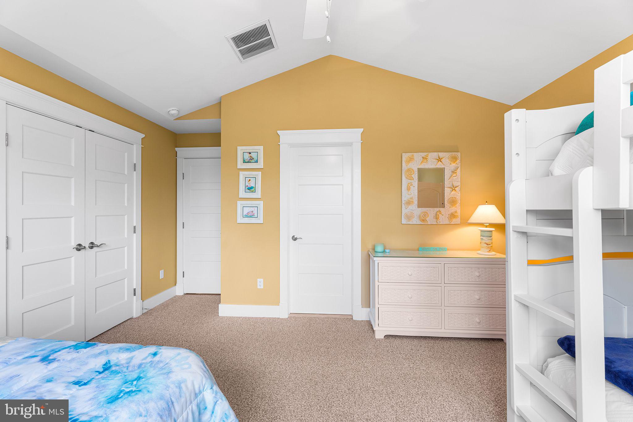 36039 INDIGO BUNTING COURT 2