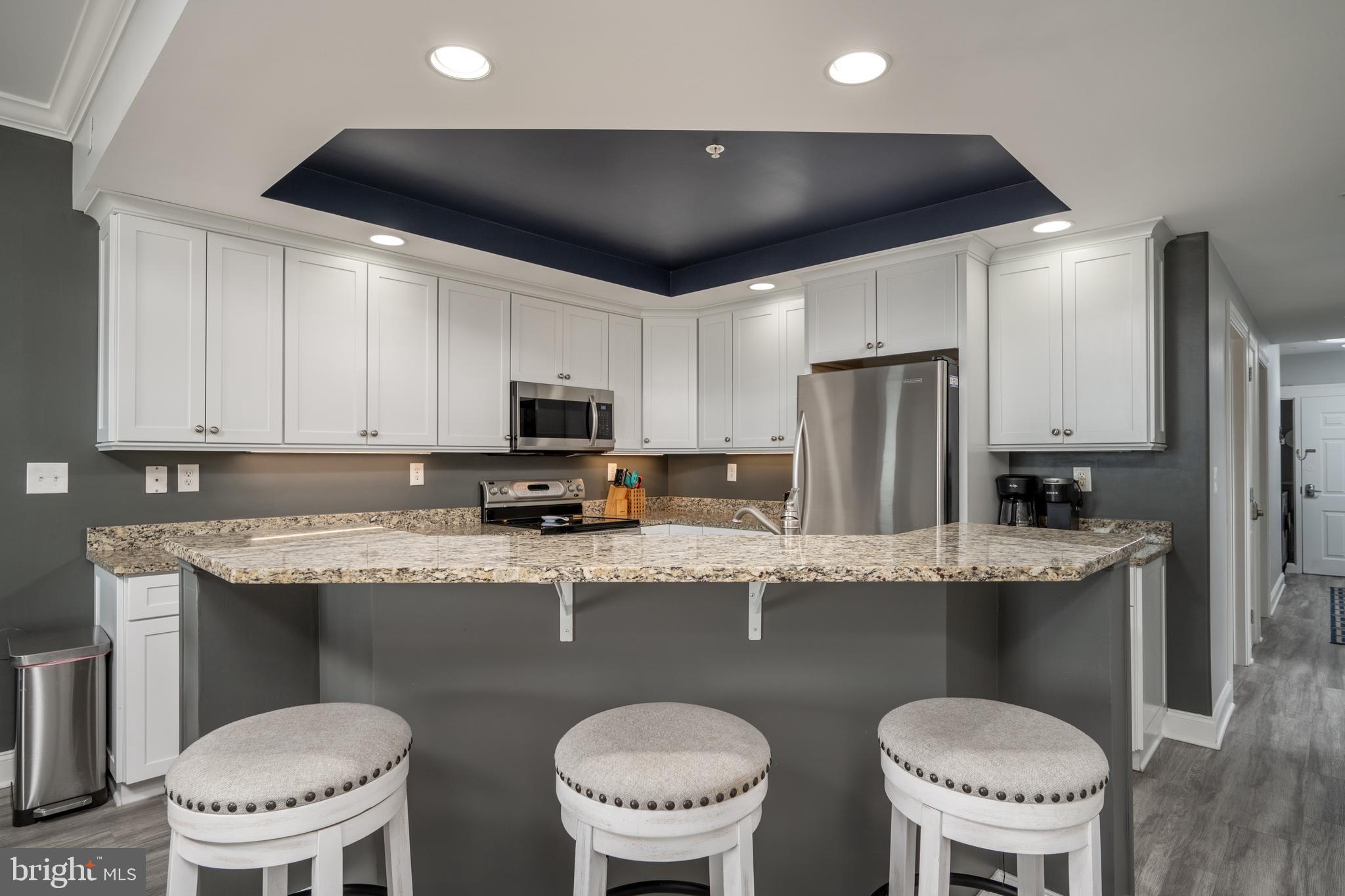 2 Dorchester STREET Unit: 605