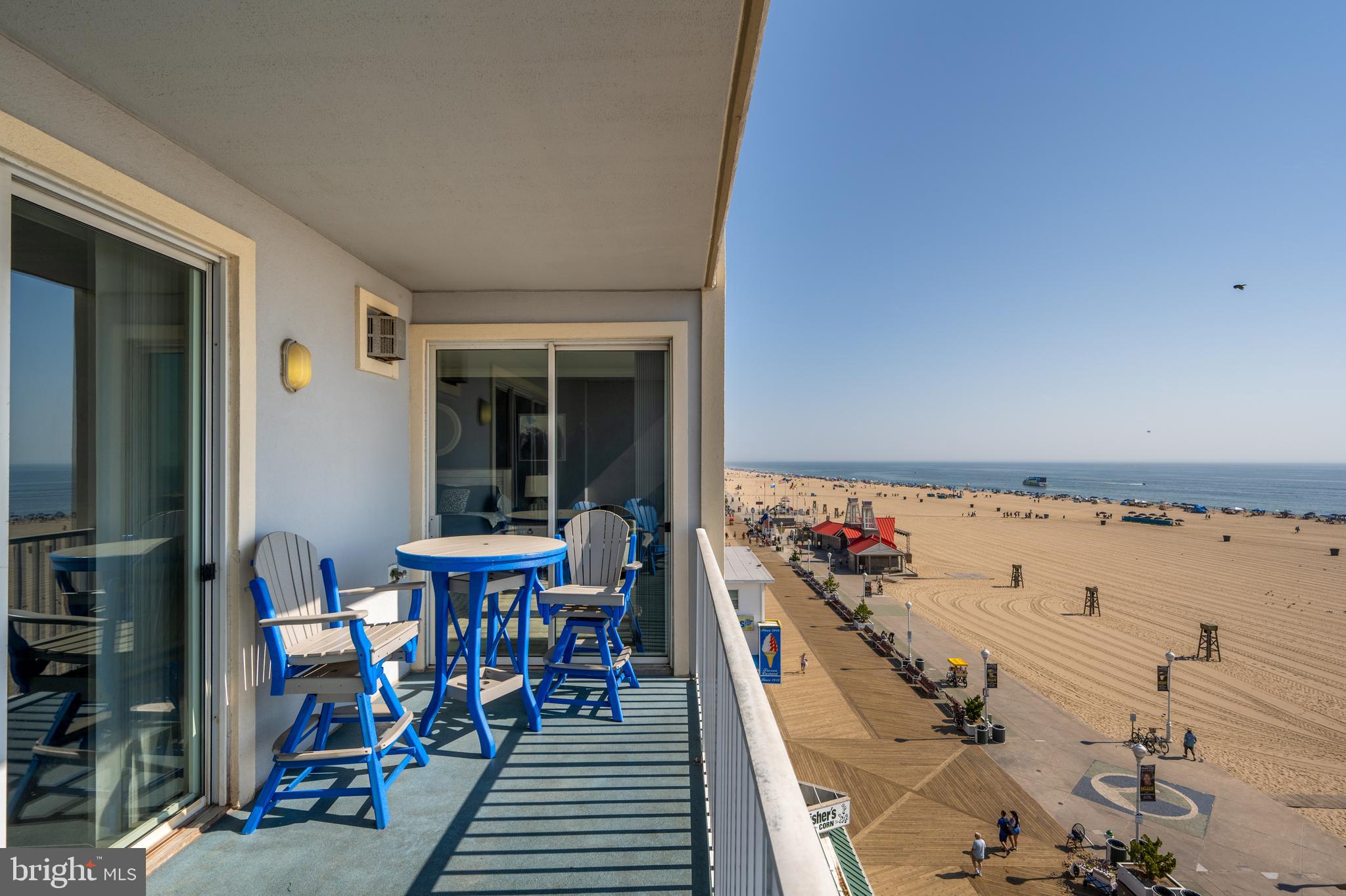 2 Dorchester STREET Unit: 605