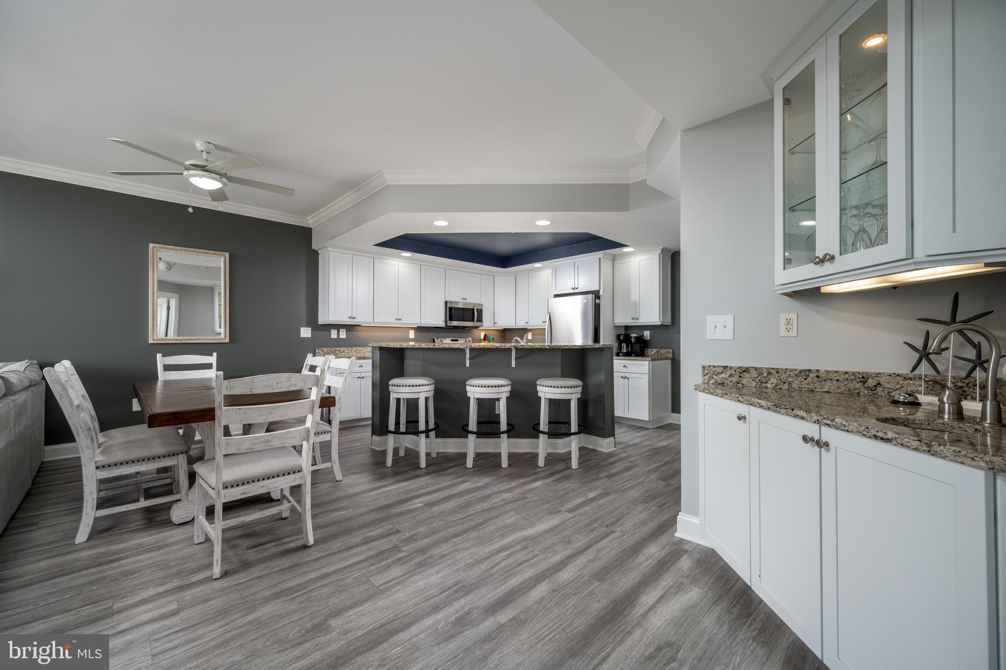 2 Dorchester STREET Unit: 605