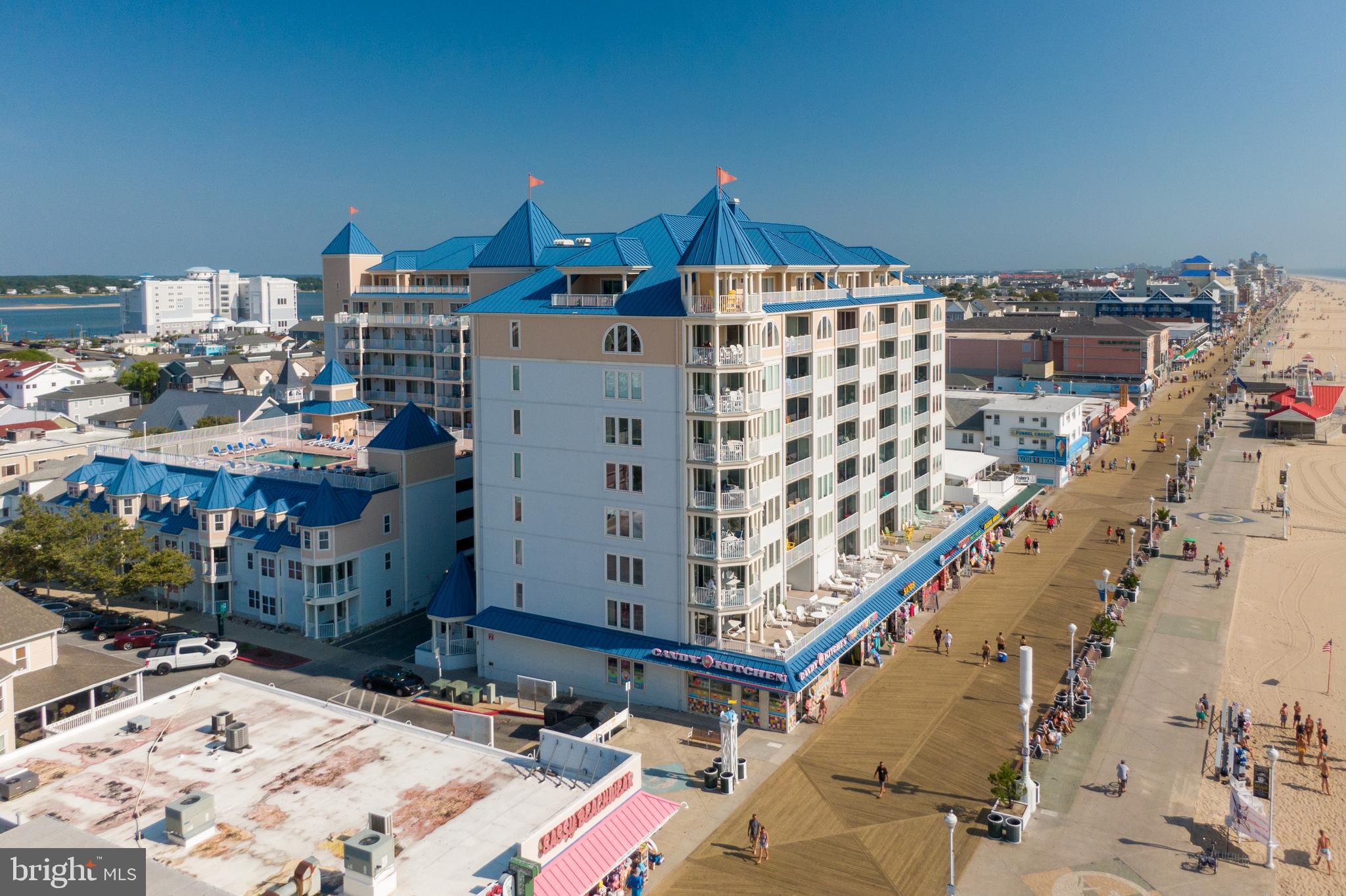 2 Dorchester STREET Unit: 605