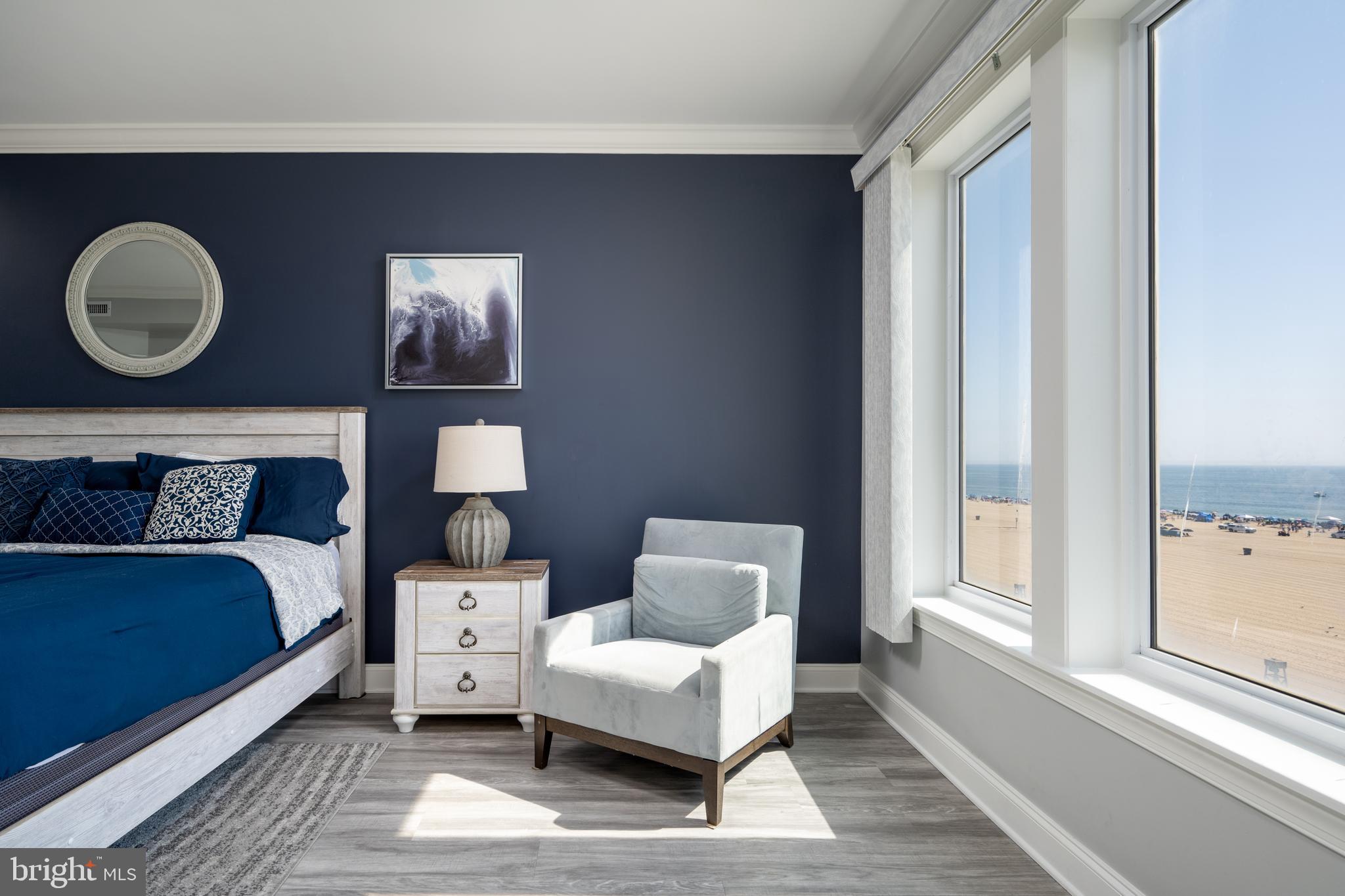 2 Dorchester STREET Unit: 605