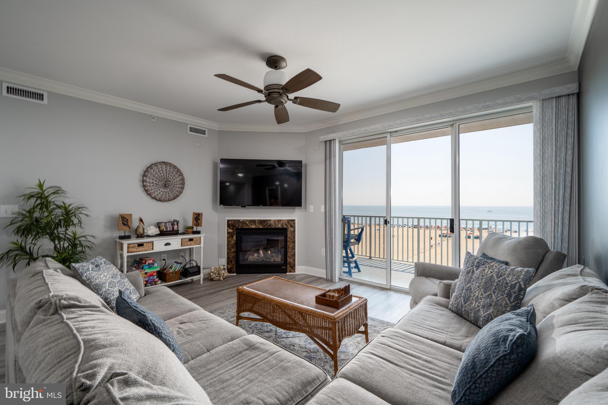 2 Dorchester STREET Unit: 605