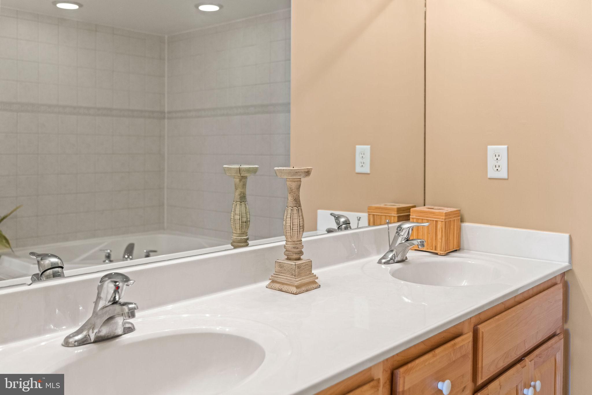 14000 Coastal Hwy #706