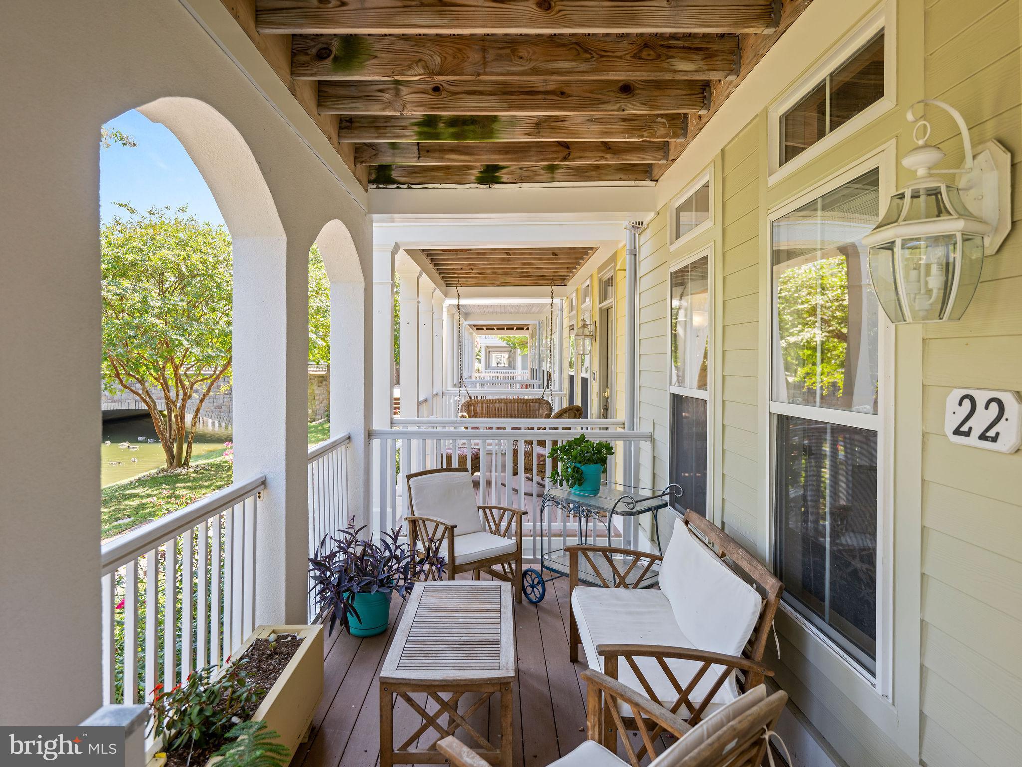 22 Canal Side Mews W