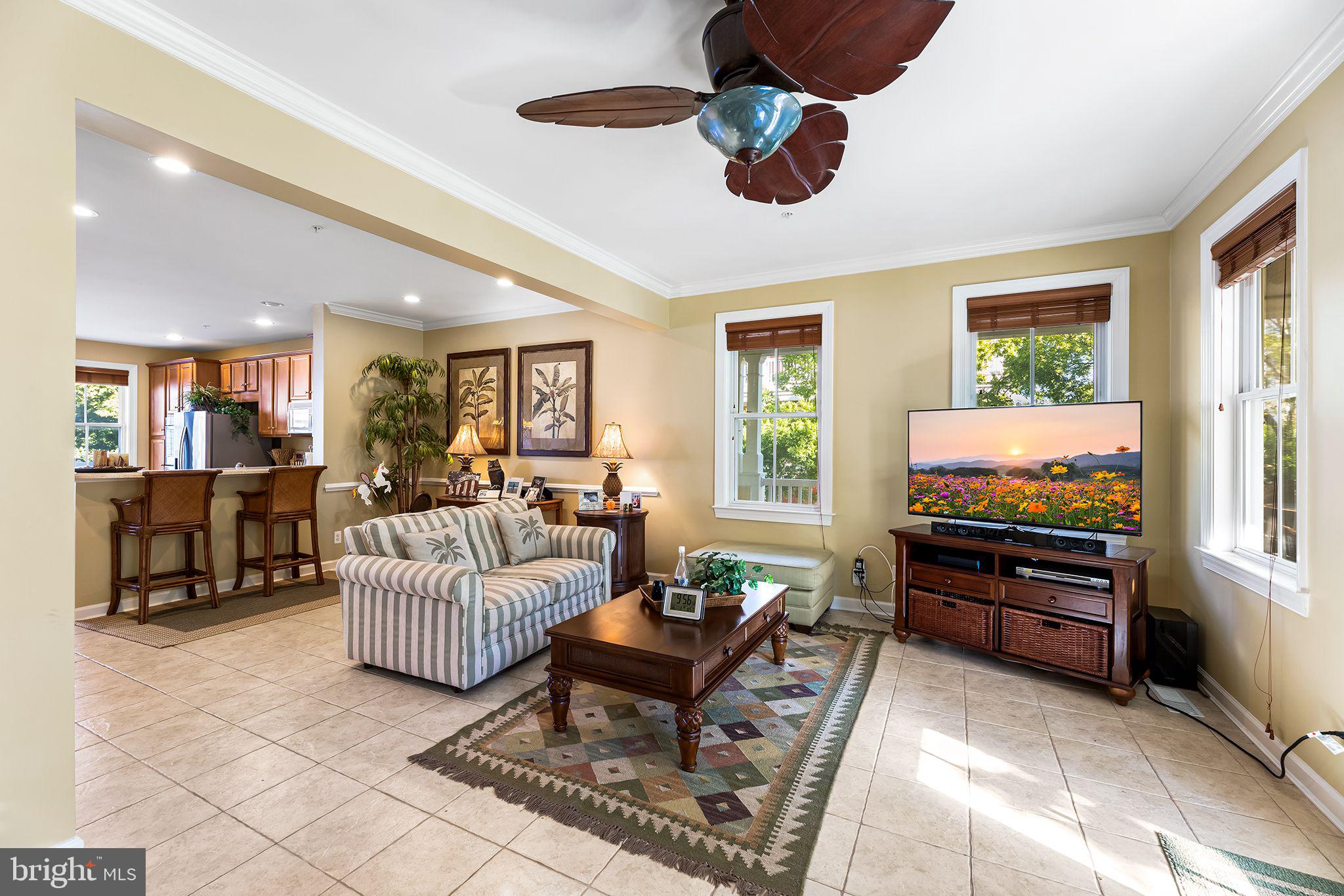 33 Island Edge DRIVE