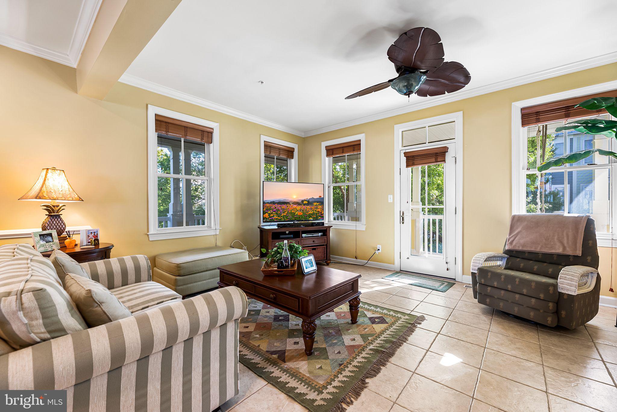 33 Island Edge DRIVE