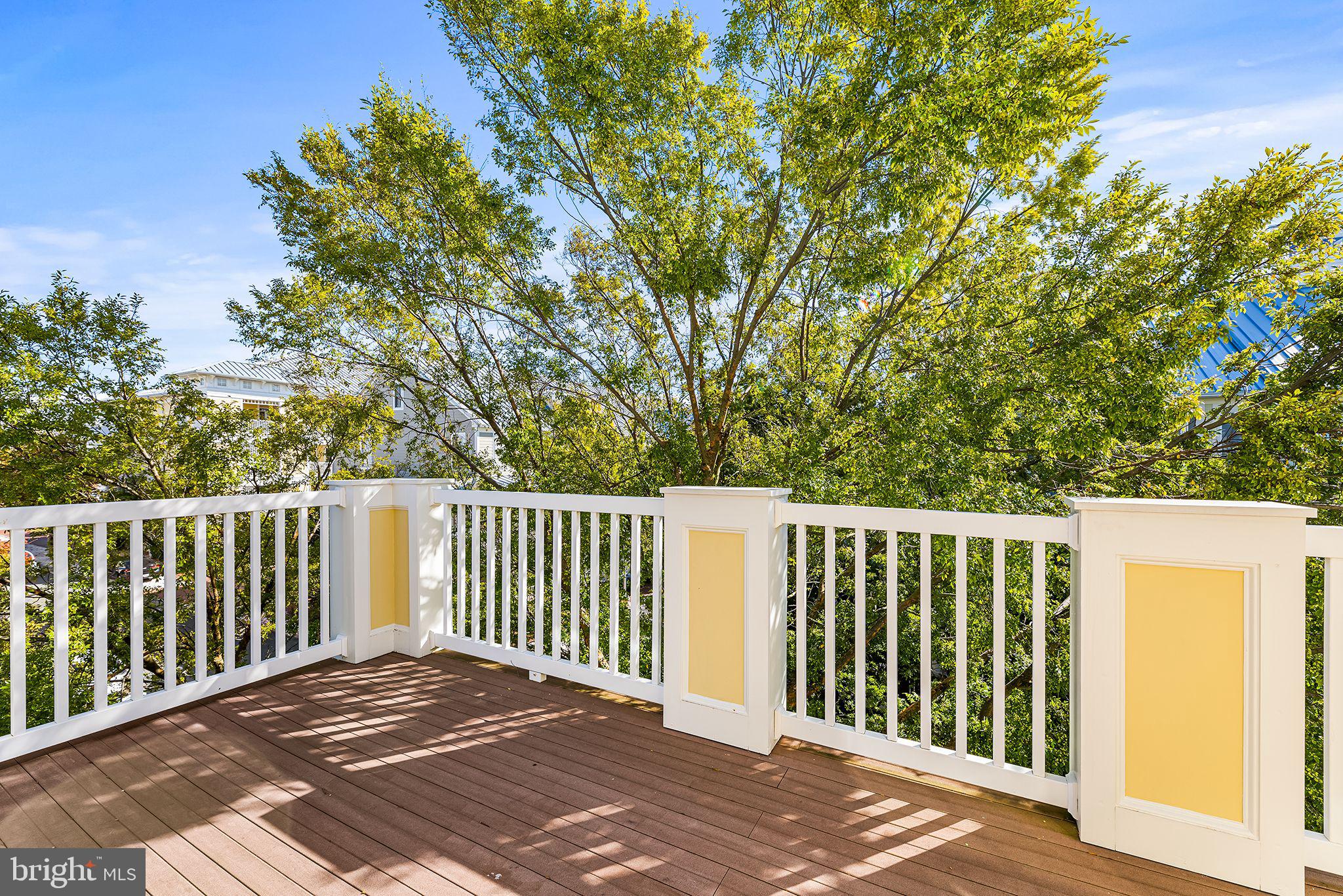 33 Island Edge DRIVE