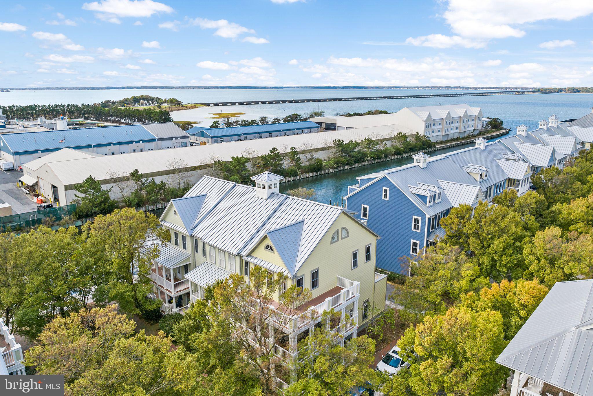 33 Island Edge DRIVE
