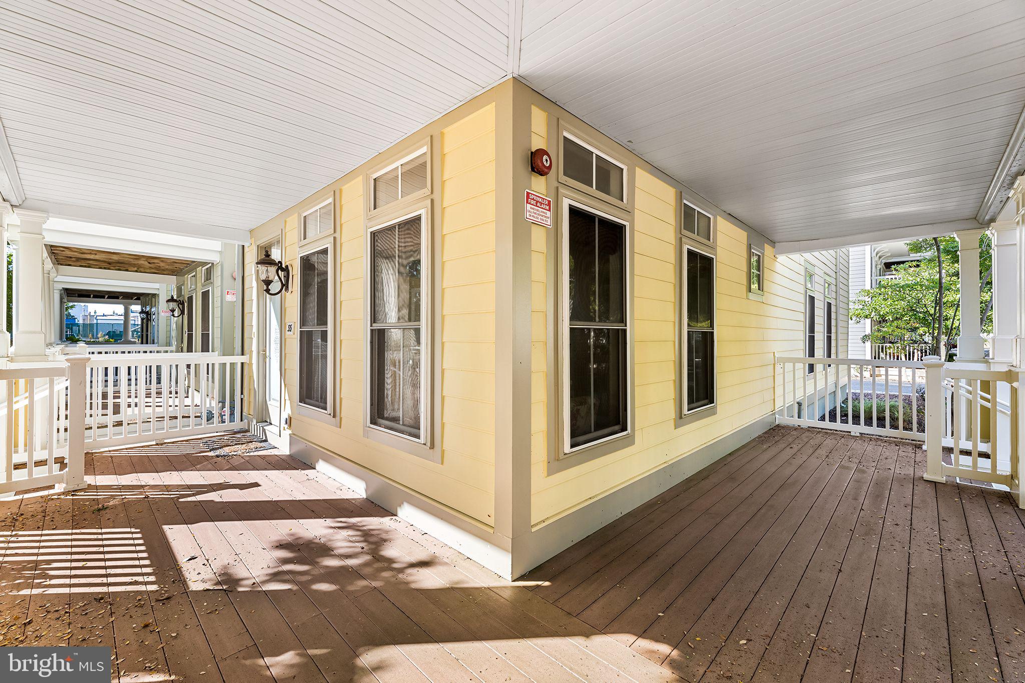 33 Island Edge DRIVE