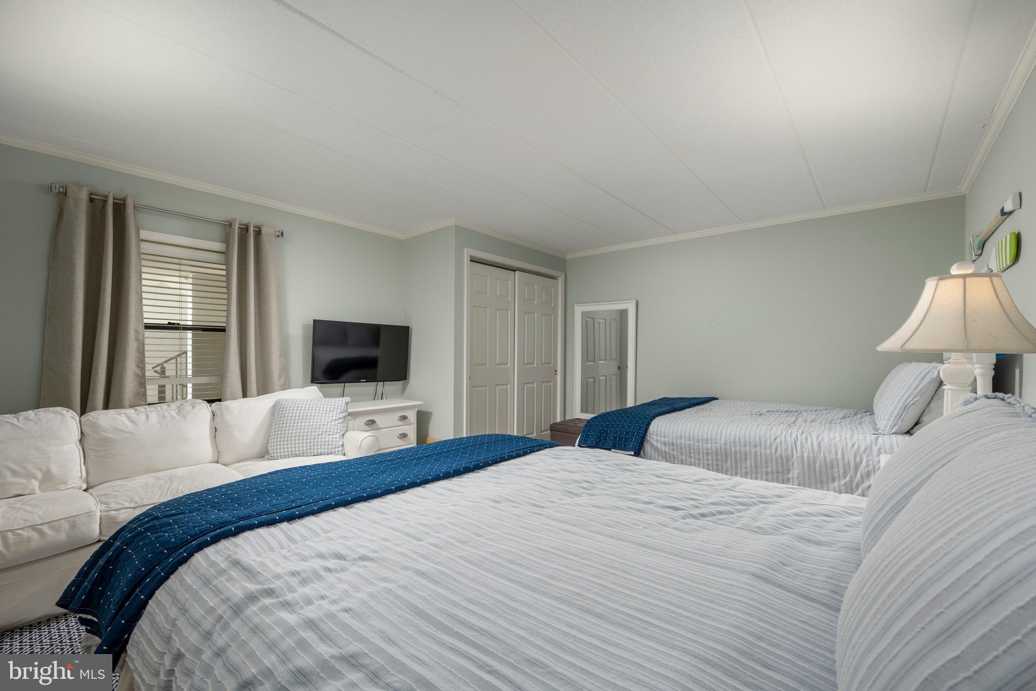 13806 Wight STREET Unit: 102