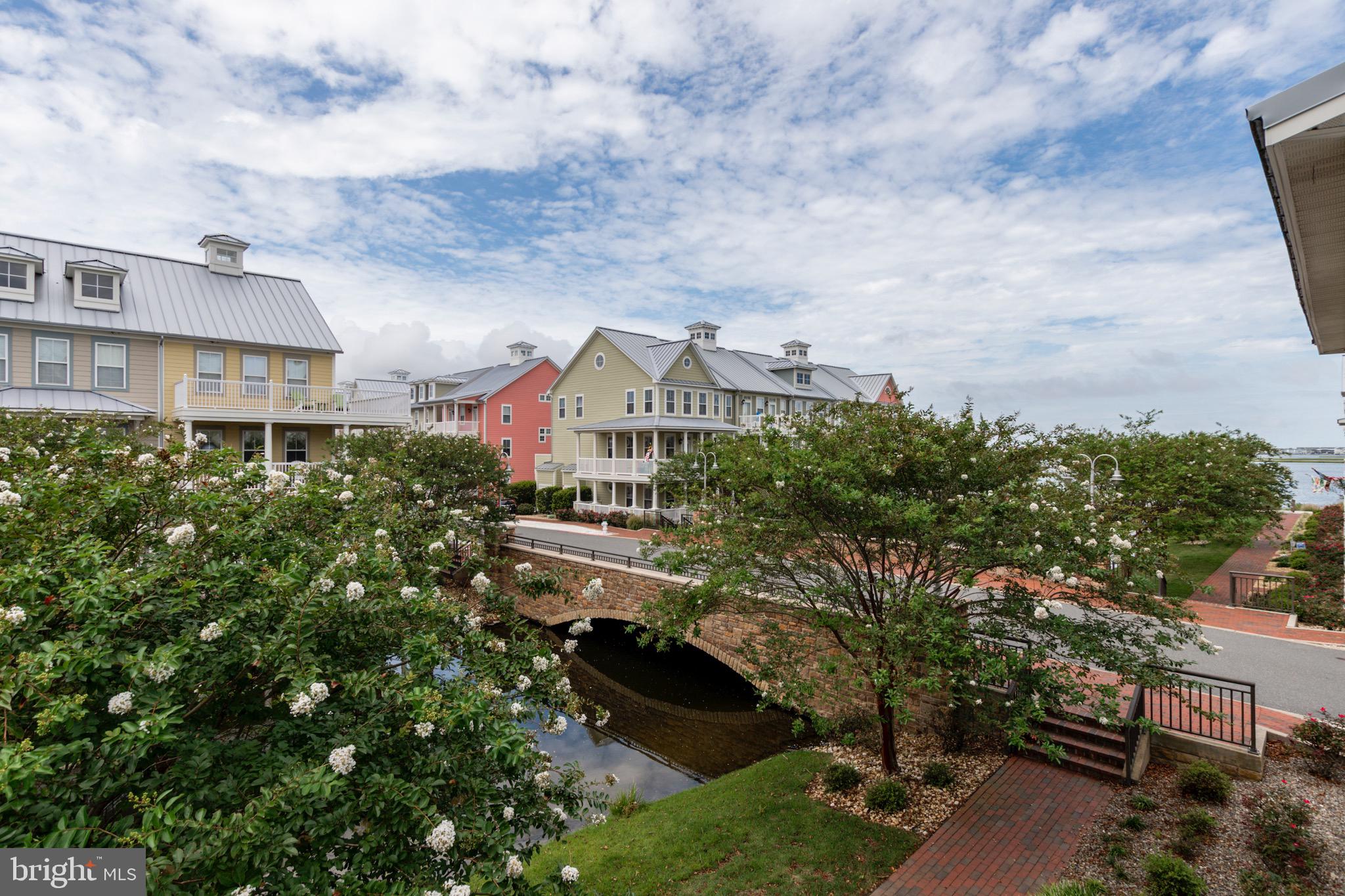25 Canal Side MEWS E