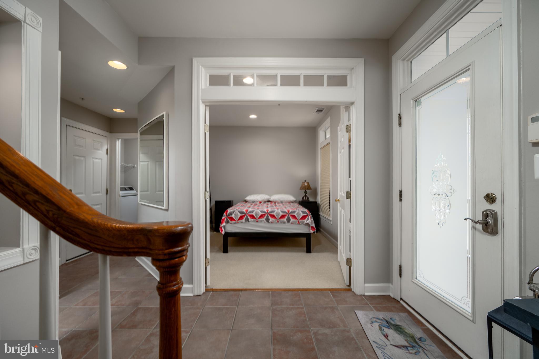 6 Beach Side DRIVE