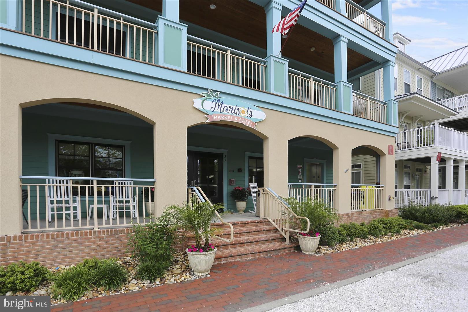 6 Beach Side DRIVE