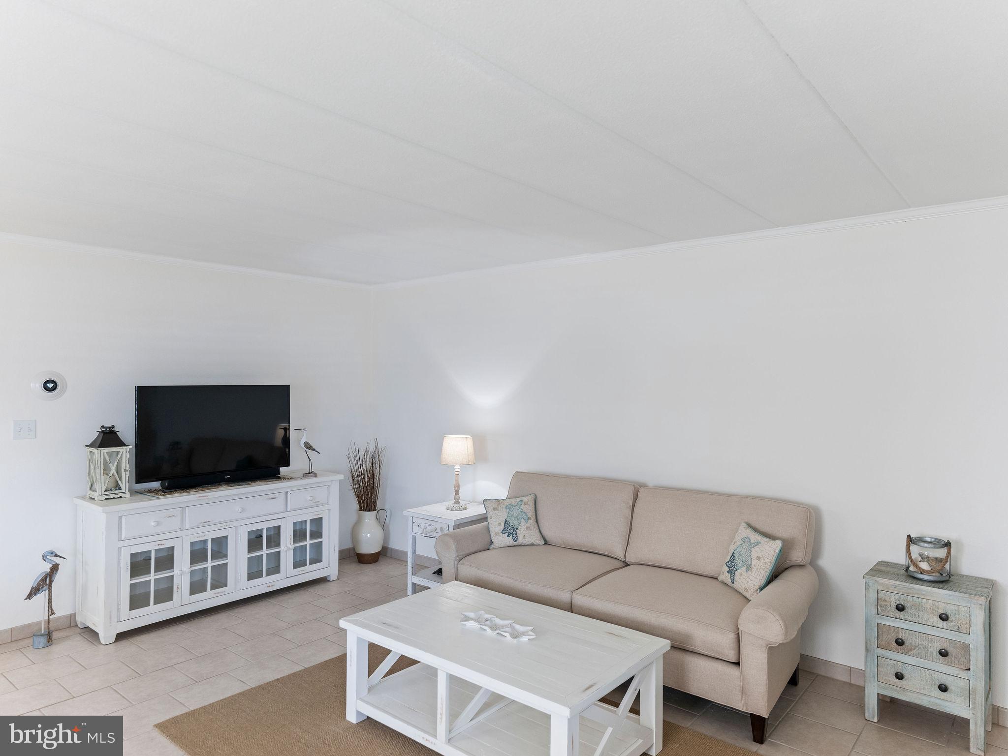 14 64th Street Unit: 205