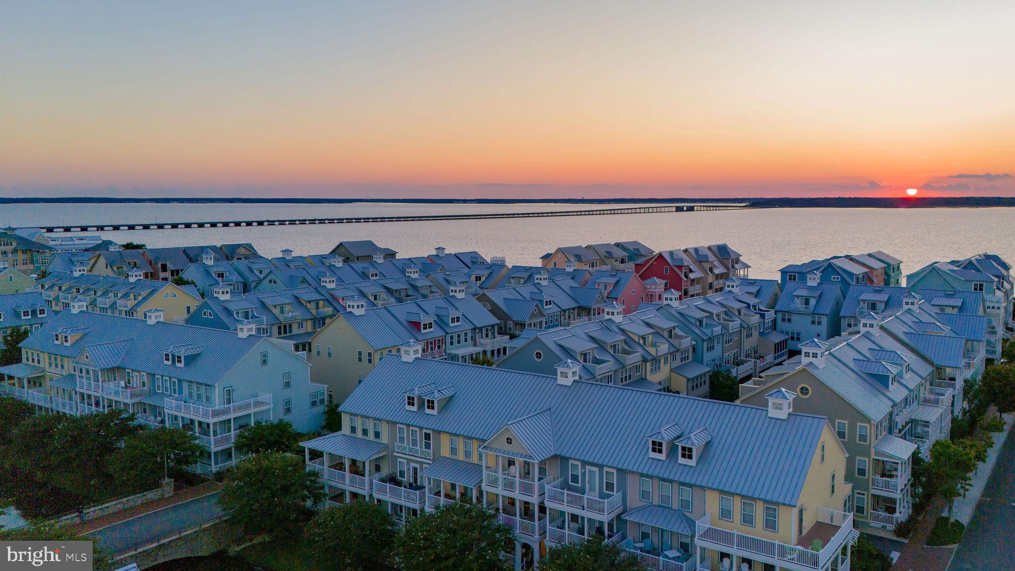 1 Beach Walk Mews Unit: LUS-AQ