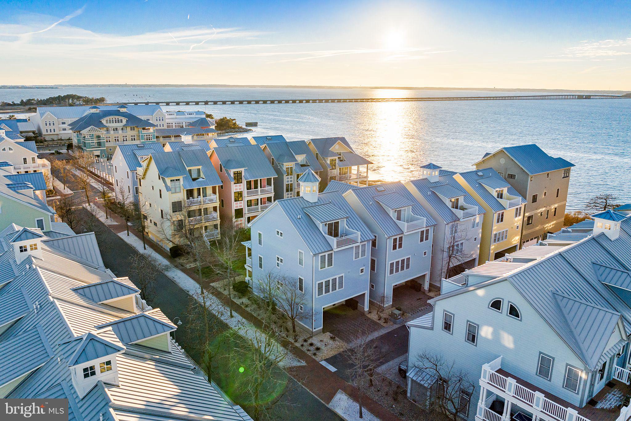 1 Beach Walk Mews Unit: LUS-AQ