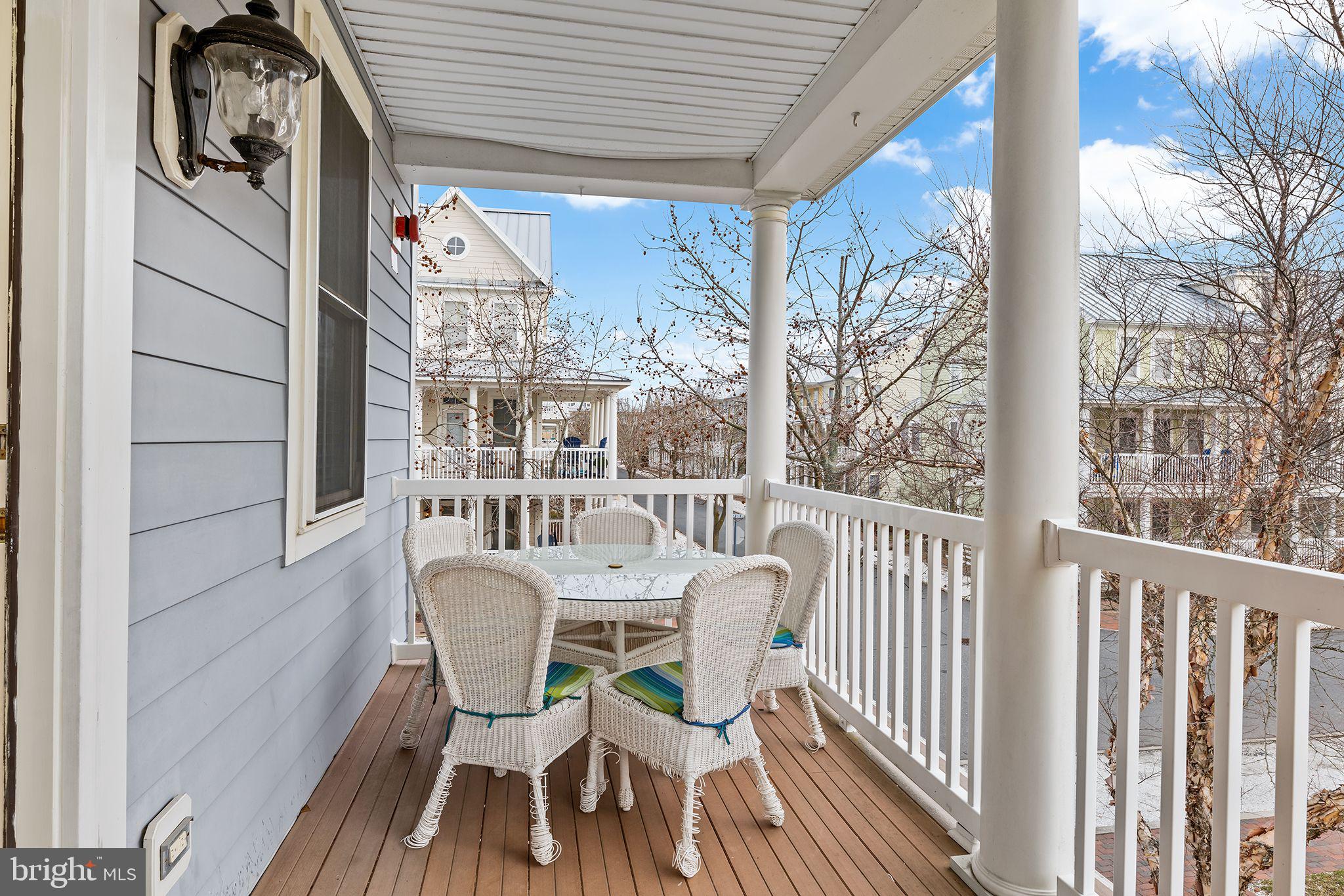 1 Beach Walk Mews Unit: LUS-AQ