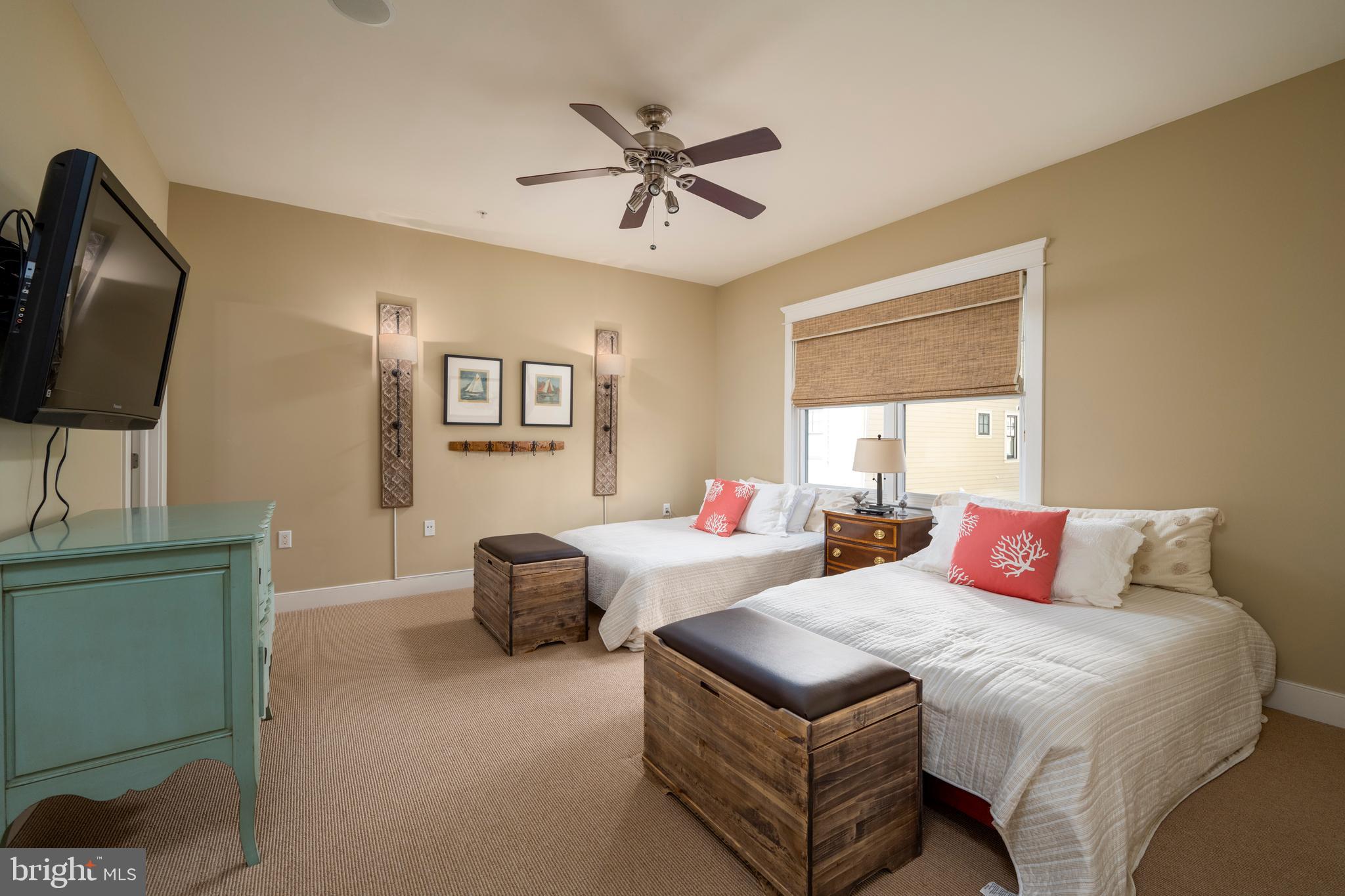 3 Pier Walk Mews