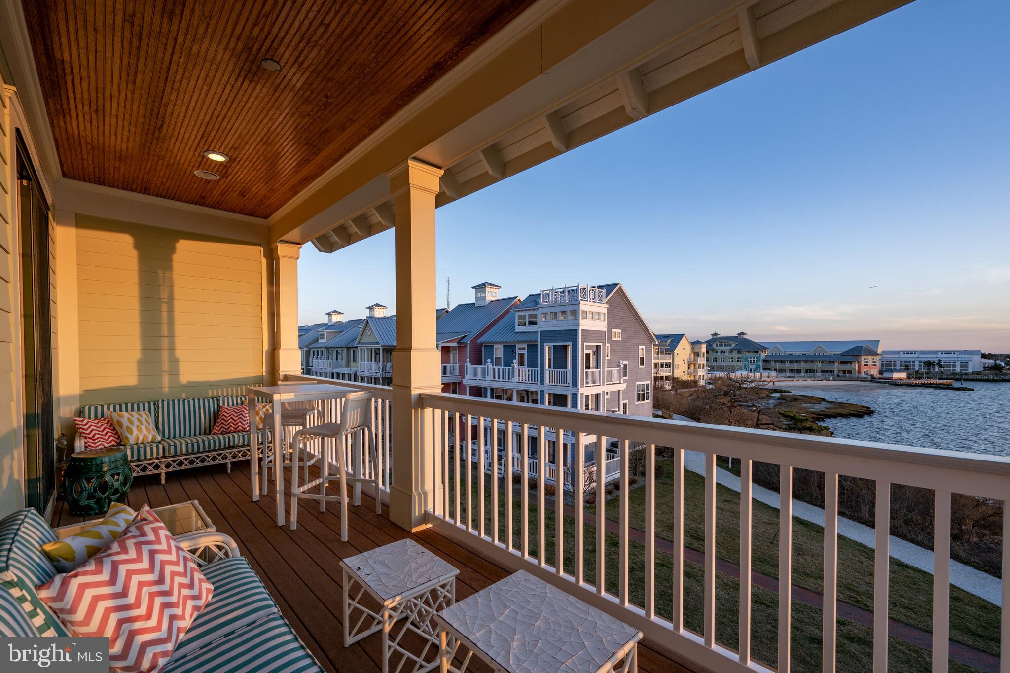 3 Pier Walk Mews
